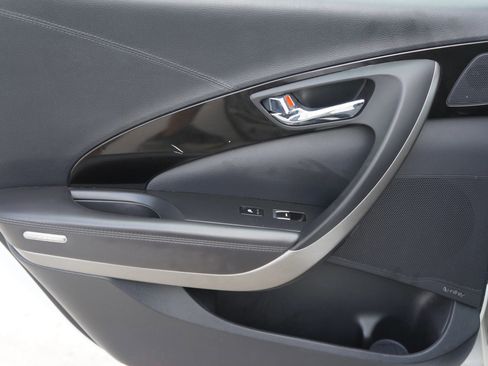 Used 2016 Hyundai Azera image 29