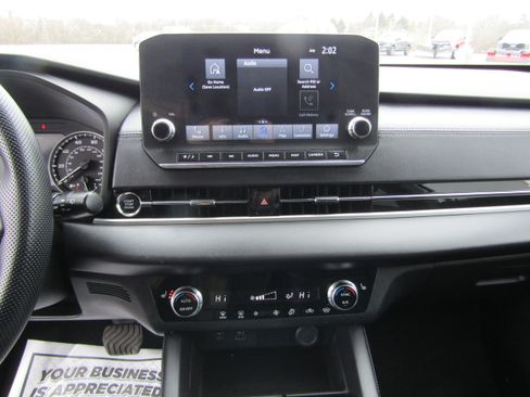 Used 2023 Mitsubishi Outlander SE image 22