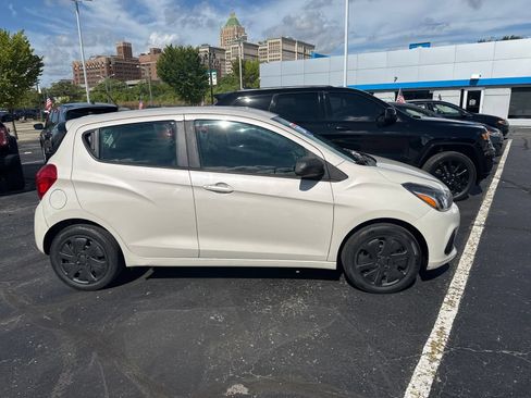 Used 2017 Chevrolet Spark LS FWD image 3