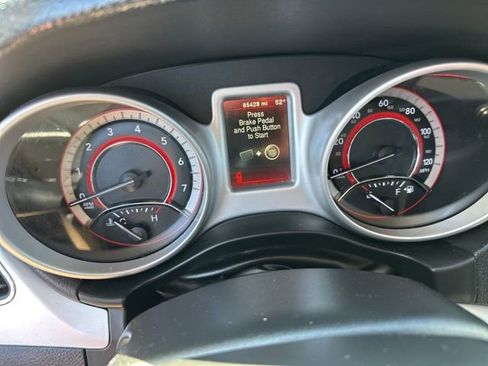 Used 2019 Dodge Journey SE w/ Blacktop Package image 5