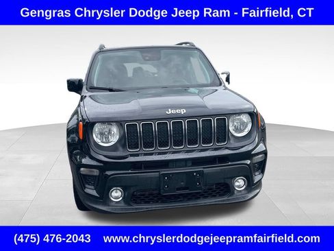 Certified 2021 Jeep Renegade Latitude AWD/4WD image 2