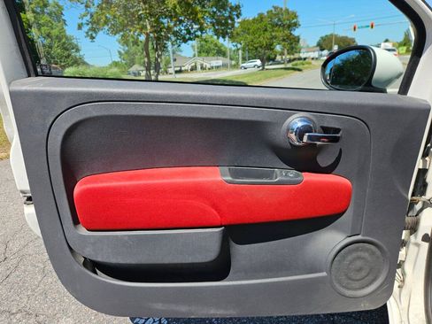 Used 2013 FIAT 500 Pop FWD image 13