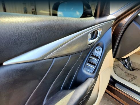 Used 2014 INFINITI Q50 Premium AWD/4WD image 11