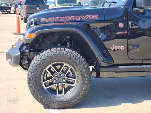 New 2026 Jeep Gladiator Mojave AWD/4WD image 5