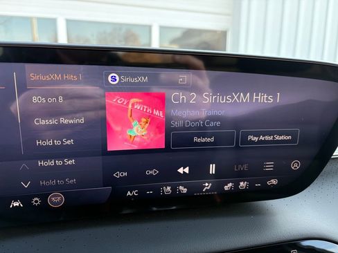 New 2026 Buick Enclave Avenir image 30