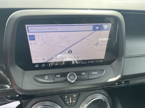 Used 2020 Chevrolet Camaro SS RWD image 21