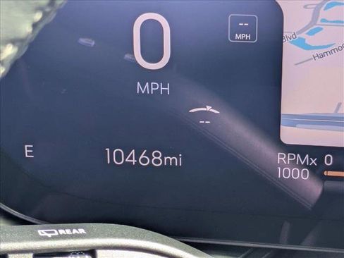 Used 2024 Buick Envision Avenir image 10