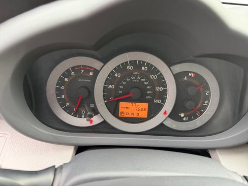 Used 2012 Toyota RAV4 4WD w/ Value Pkg image 23