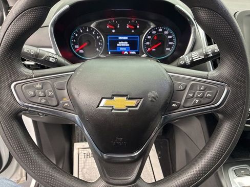 Used 2020 Chevrolet Equinox LT image 7