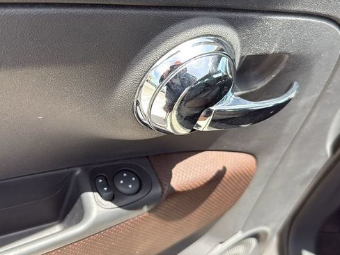 Used 2012 FIAT 500 Sport w/ Safety & Sound Pkg FWD image 20