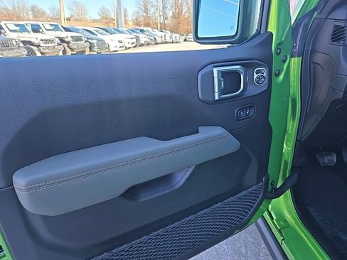New 2026 Jeep Gladiator Mojave w/ Safety Group AWD/4WD image 34