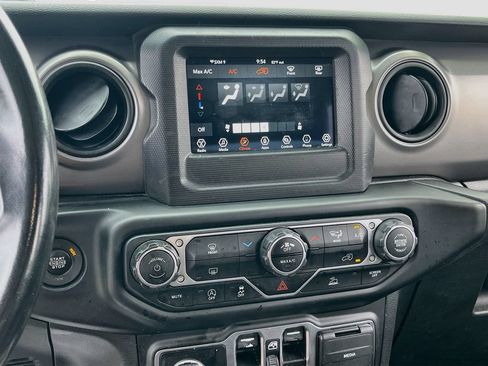 Certified 2022 Jeep Wrangler Unlimited Sport AWD/4WD image 15