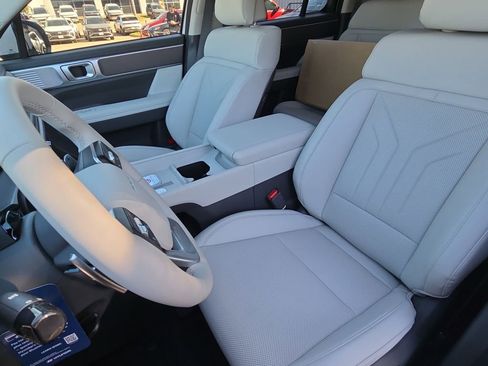 New 2026 Hyundai Santa Fe SEL AWD/4WD image 16