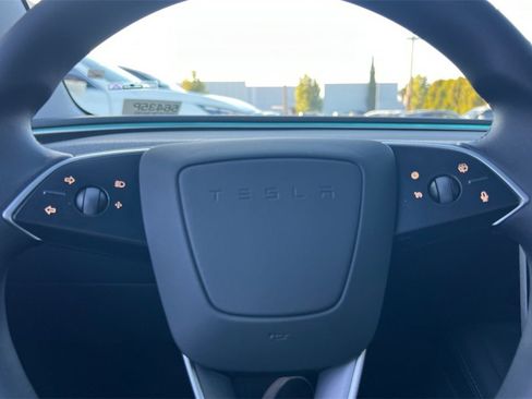 Used 2025 Tesla Model 3 Long Range image 22