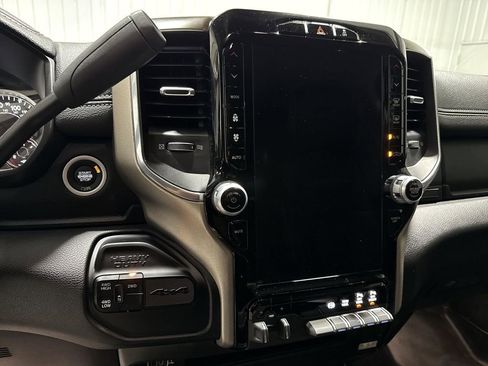 Used 2024 RAM 2500 Laramie w/ Bed Utility Group AWD/4WD image 17