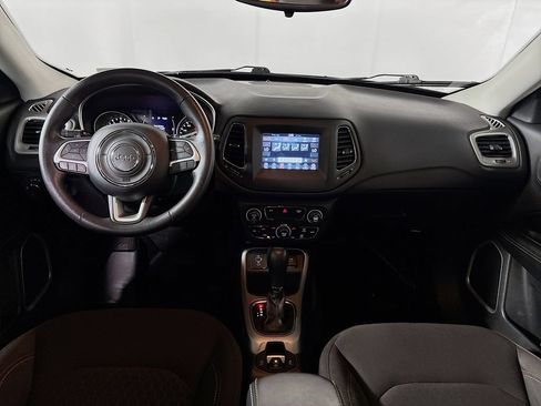 Used 2019 Jeep Compass Sport FWD image 12