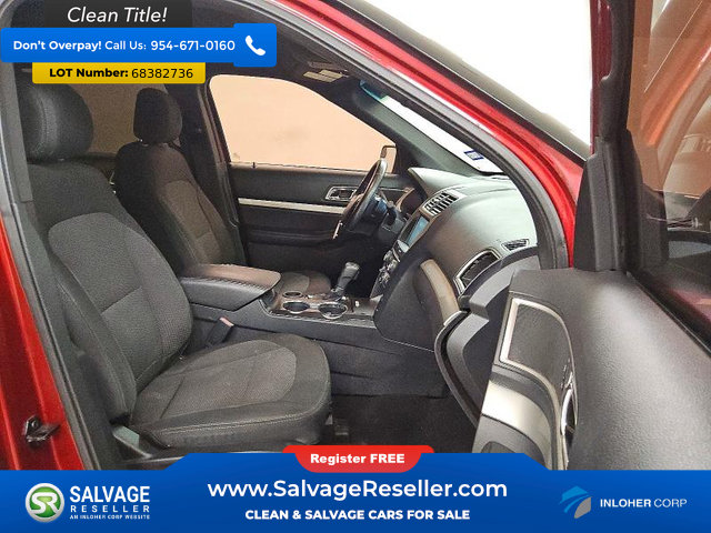 Used 2016 Ford Explorer XLT w/ Equipment Group 201A FWD image 19