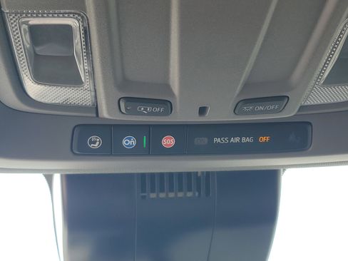 Used 2025 Chevrolet Silverado 3500 W/T image 27