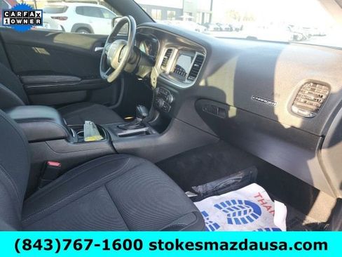 Used 2019 Dodge Charger SXT w/ Blacktop Package image 26