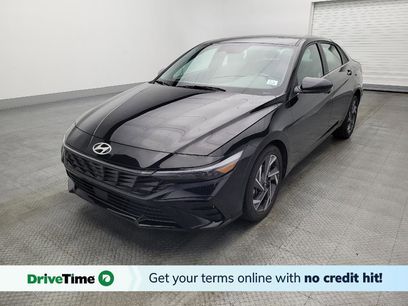 Used 2025 Hyundai Elantra SEL