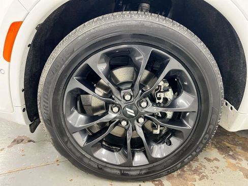 Used 2025 Dodge Durango R/T image 29