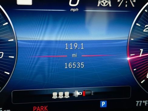 Certified 2023 Mercedes-Benz C 300 Sedan image 3