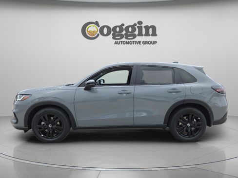 New 2026 Honda HR-V Sport image 2