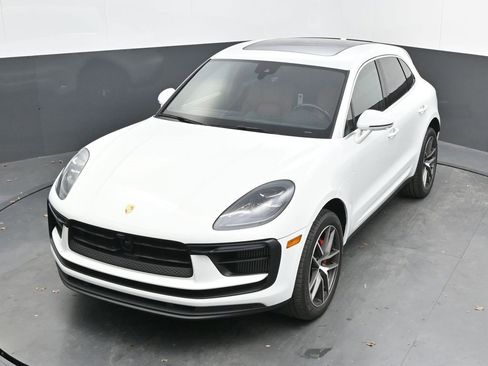 Used 2023 Porsche Macan S image 38