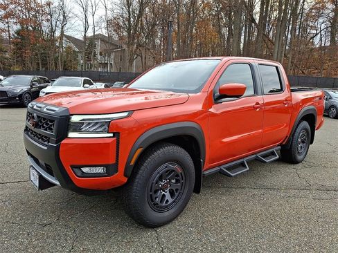 New 2025 Nissan Frontier PRO-4X w/ Pro Premium Package image 2