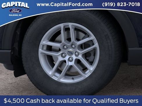 New 2026 Ford Explorer Active RWD image 19