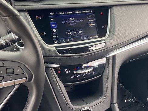 Certified 2024 Cadillac XT6 Luxury image 27