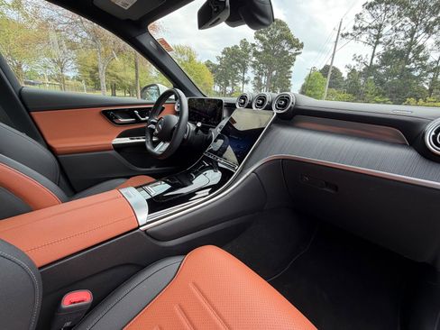 Certified 2025 Mercedes-Benz GLC 350e 4MATIC image 19