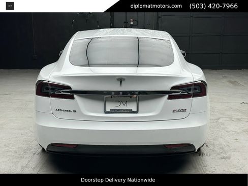 Used 2016 Tesla Model S P100D image 5