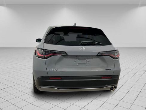New 2025 Honda HR-V Sport image 4