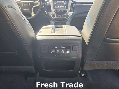 Used 2019 GMC Yukon SLT w/ Open Road Package AWD/4WD image 10