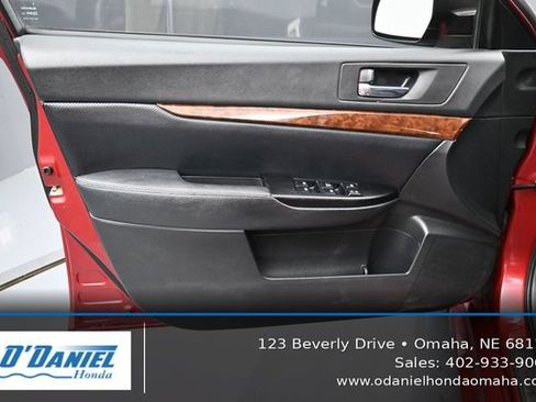 Used 2013 Subaru Legacy 2.5i Limited AWD/4WD image 23