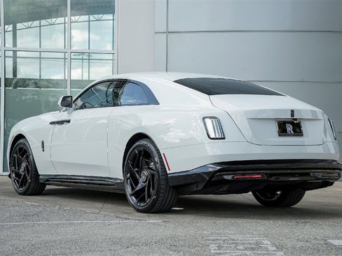 New 2025 Rolls-Royce Spectre Black Badge image 12