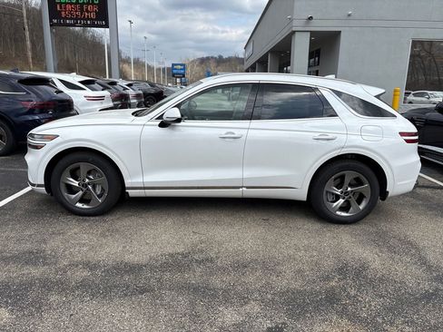 New 2026 Genesis GV70 2.5T Select image 2