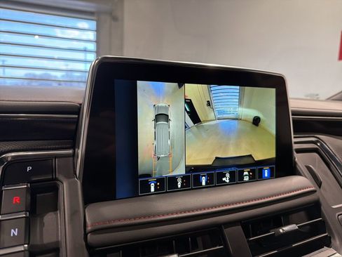 Used 2024 Chevrolet Tahoe RST w/ Luxury Package image 18