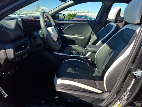 New 2026 Kia K4 GT-Line Turbo image 9