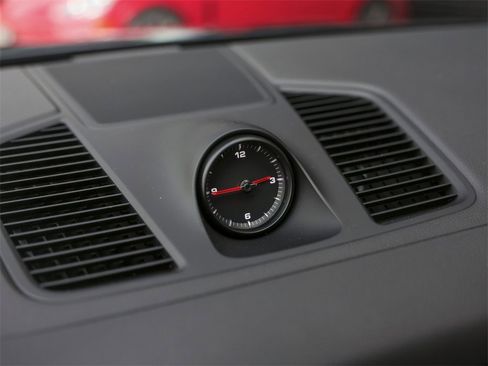 Certified 2023 Porsche Cayenne image 23