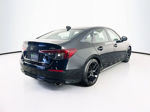 Used 2025 Honda Civic Sport image 9