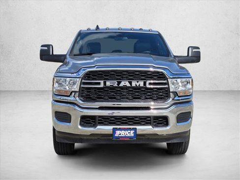 Used 2024 RAM 2500 Tradesman w/ Chrome Appearance Group AWD/4WD image 2