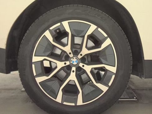 Used 2026 BMW X3 xDrive30i AWD/4WD image 5