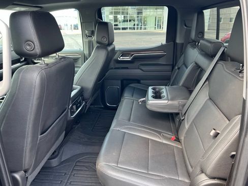 Used 2023 GMC Sierra 1500 SLT w/ SLT Convenience Package AWD/4WD image 29