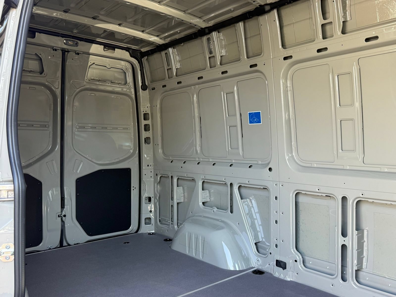 New 2026 Mercedes-Benz Sprinter 2500 image 14