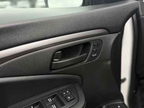 Used 2023 Honda Passport EX-L image 25