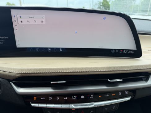 Certified 2024 Cadillac XT4 Premium Luxury AWD/4WD image 19