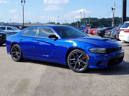 Used 2022 Dodge Charger GT w/ Blacktop Package RWD image 13