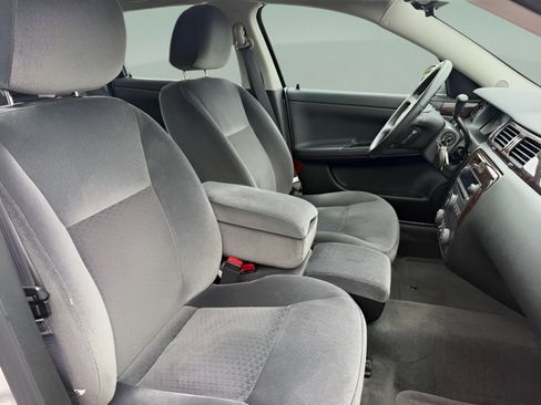 Used 2012 Chevrolet Impala LT FWD image 26